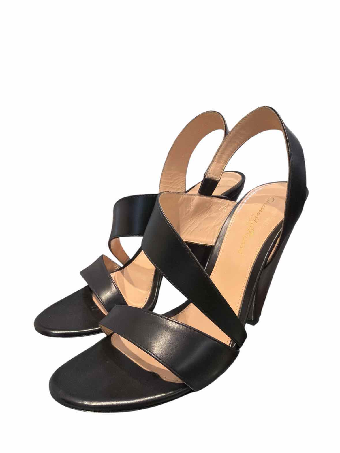 Gianvito Rossi Black Size 35 Shoes