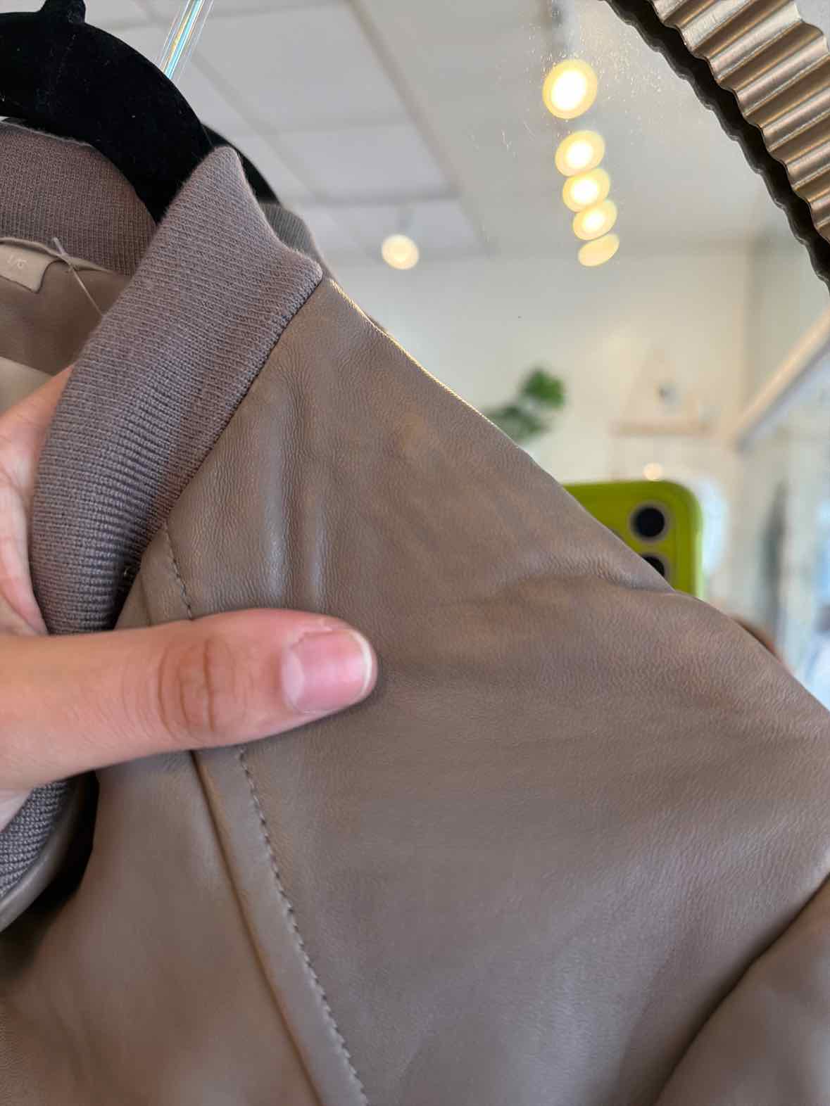 Soia & Kyo Taupe Size L Jacket