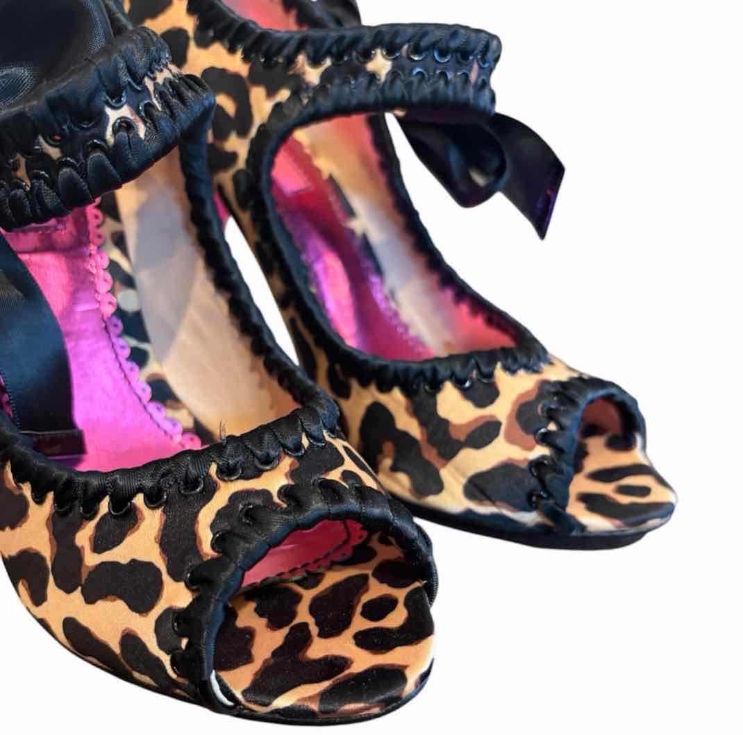 Betsey Johnson leopard Size 8 Shoes