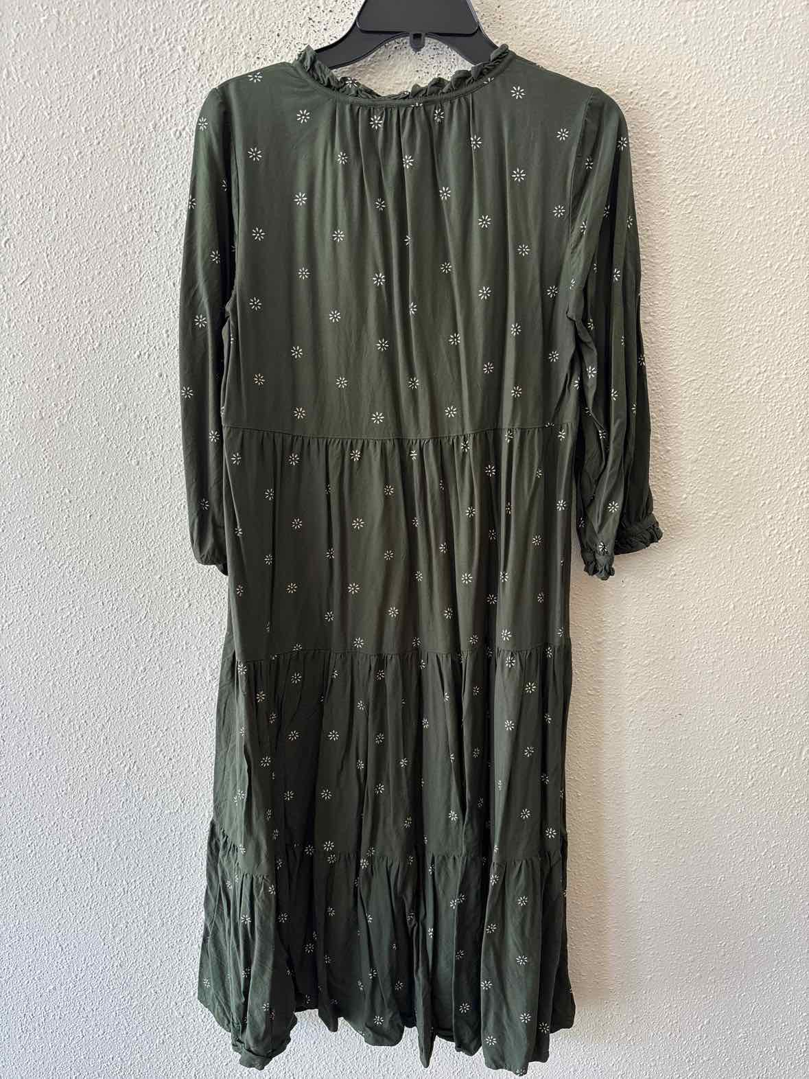 Madewell Olive and White Size M Dress