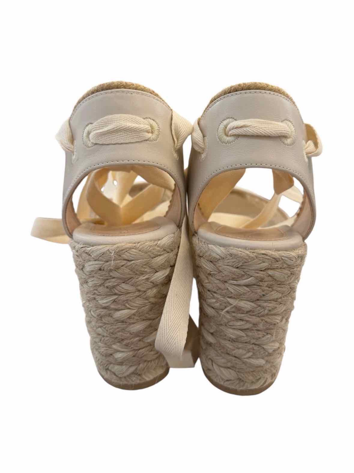Stuart Weitzman off-white Size 40.5 Shoes