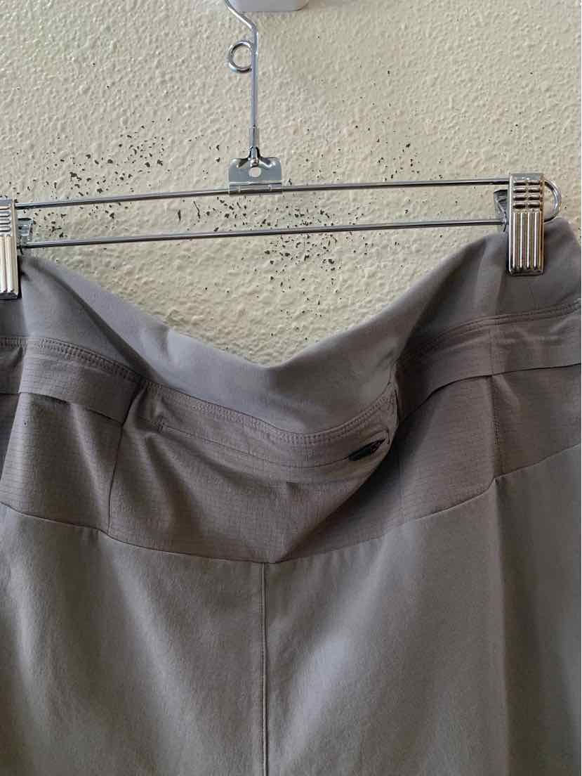 Outdoor Voices grey Size S Shorts