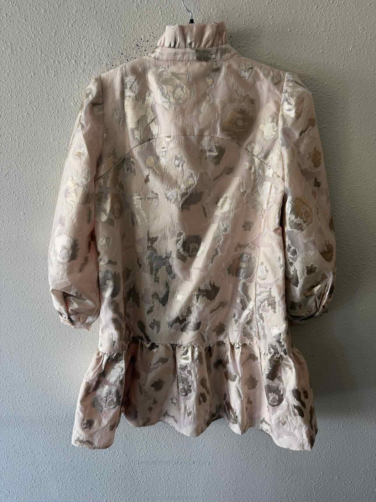 Tuckernuck Chamagne Size S Dress