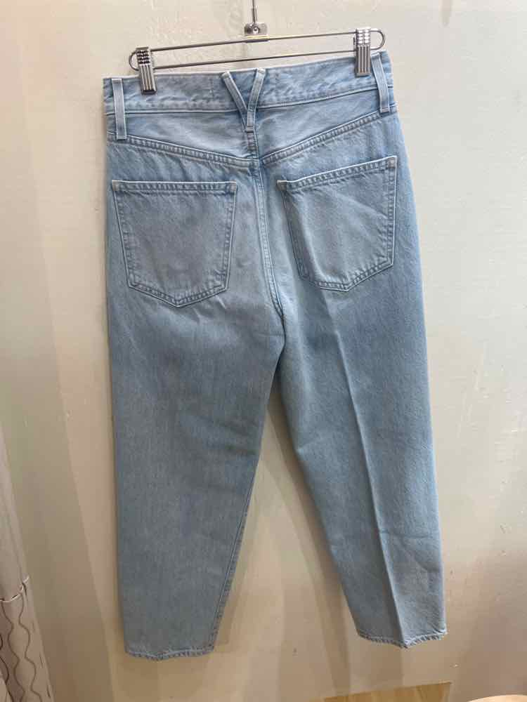 Veronica Beard Light Wash Size 26 Jeans