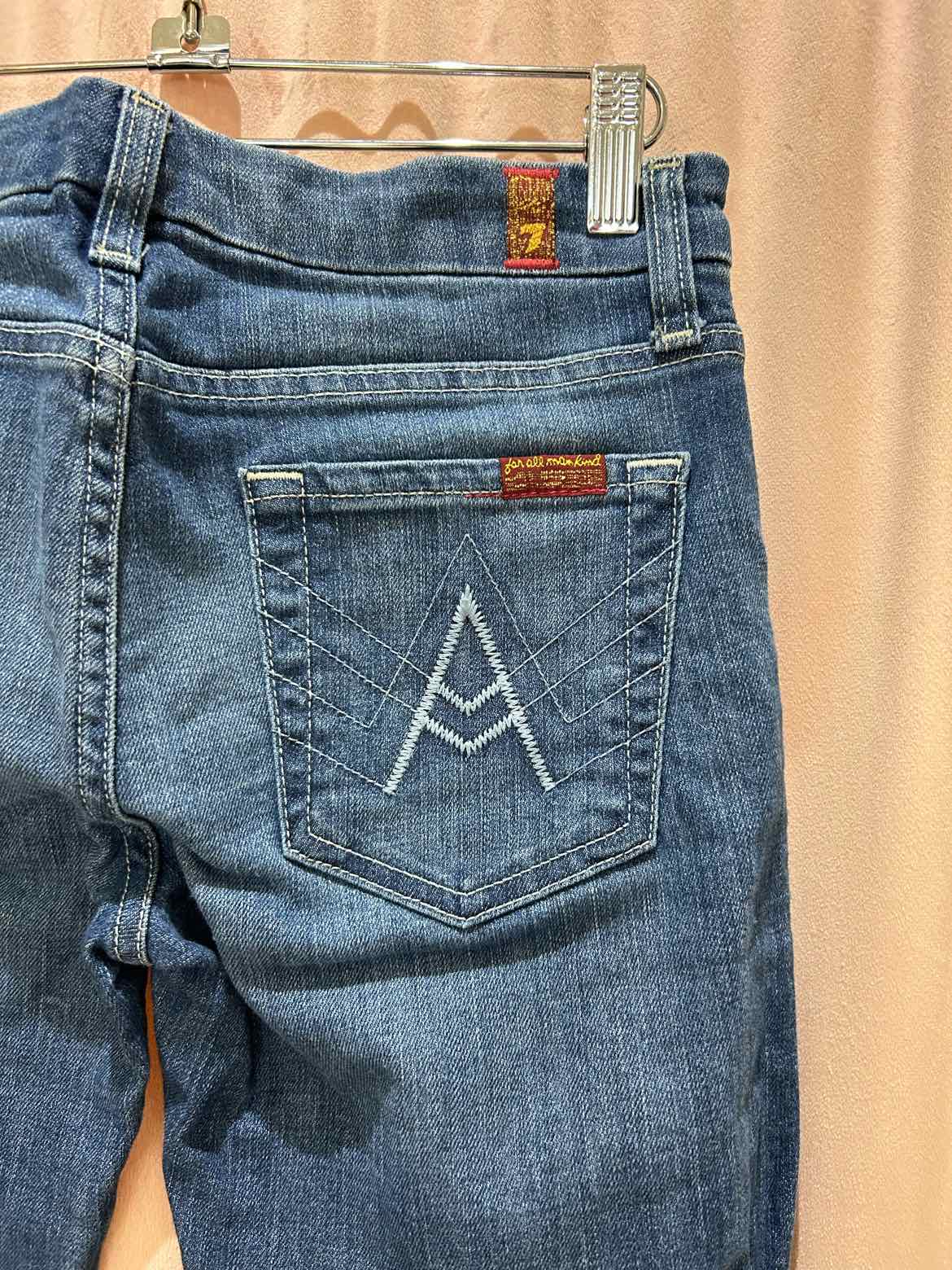 7 for all mankind Medium Wash Size 26 Jeans