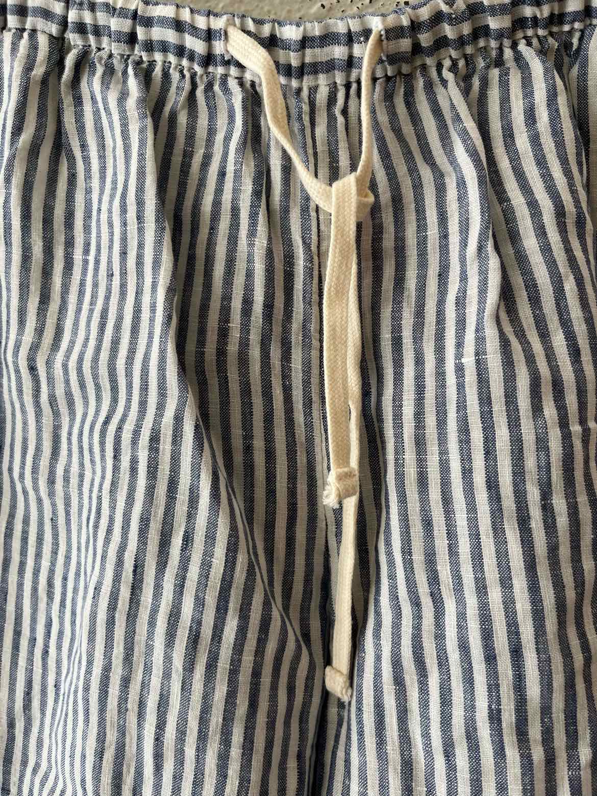 Gap Blue and White Size S Shorts