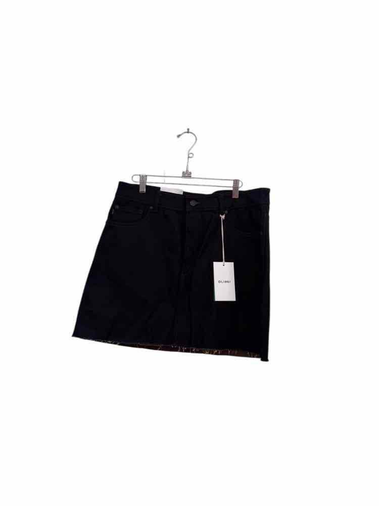 DL 1961 Dark Wash Size 30 Skirt