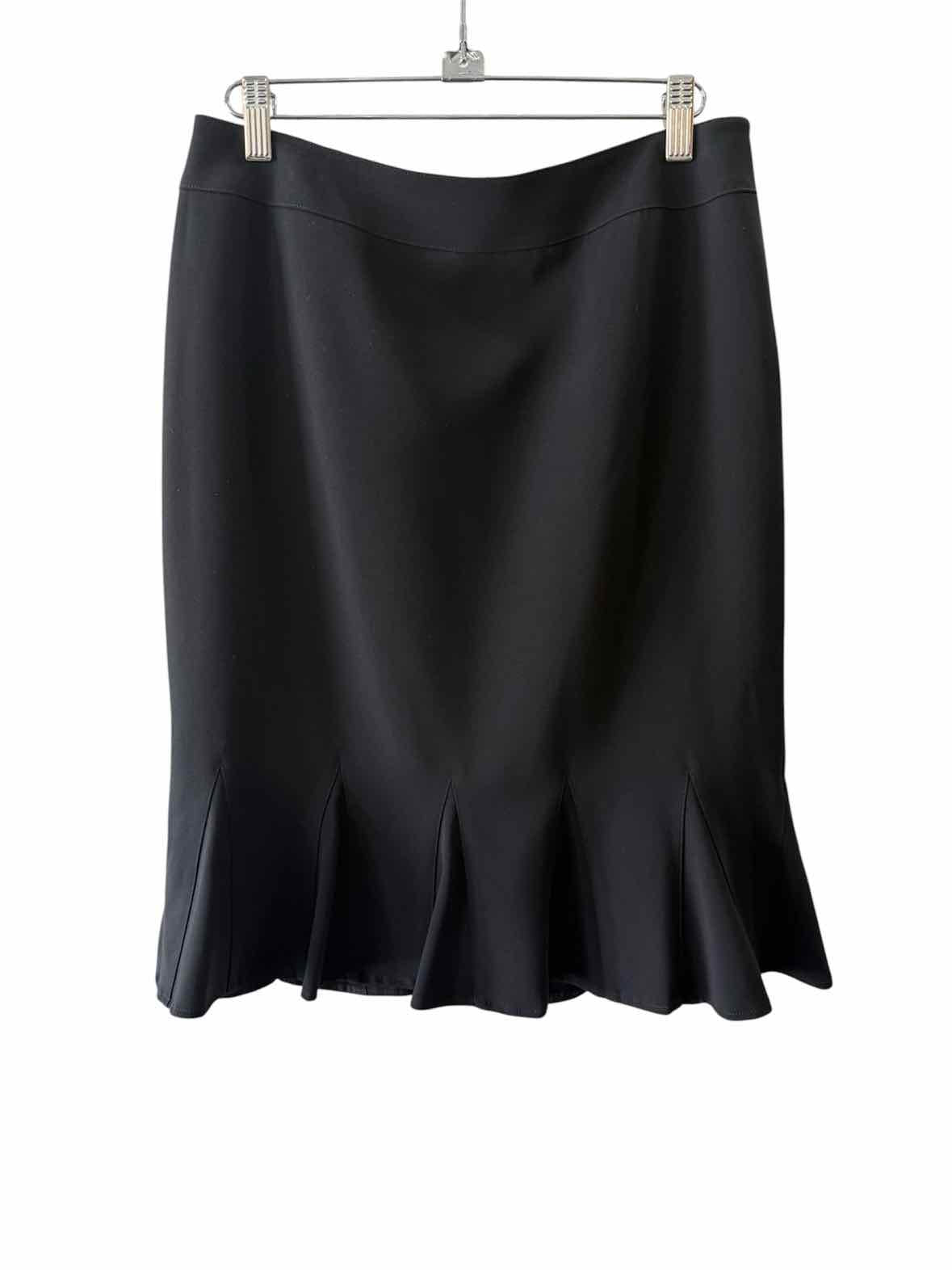 Carlisle Black Size 6 Skirt