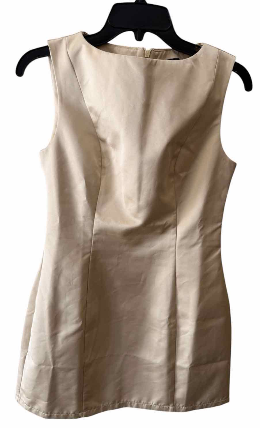 Pretty Little Thing Champagne Size 6 Dress