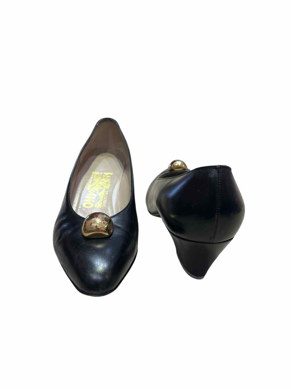 Salvador Ferragamo Black Size 7 Shoes