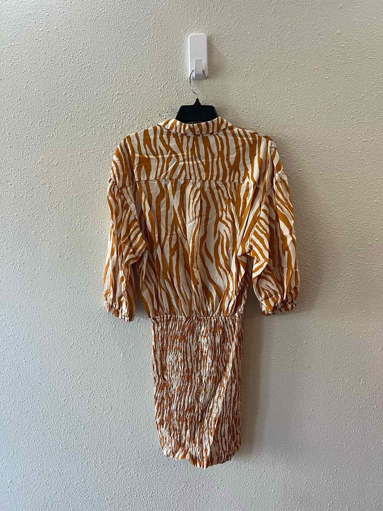 (nude) Orange and White Size 40 Dress