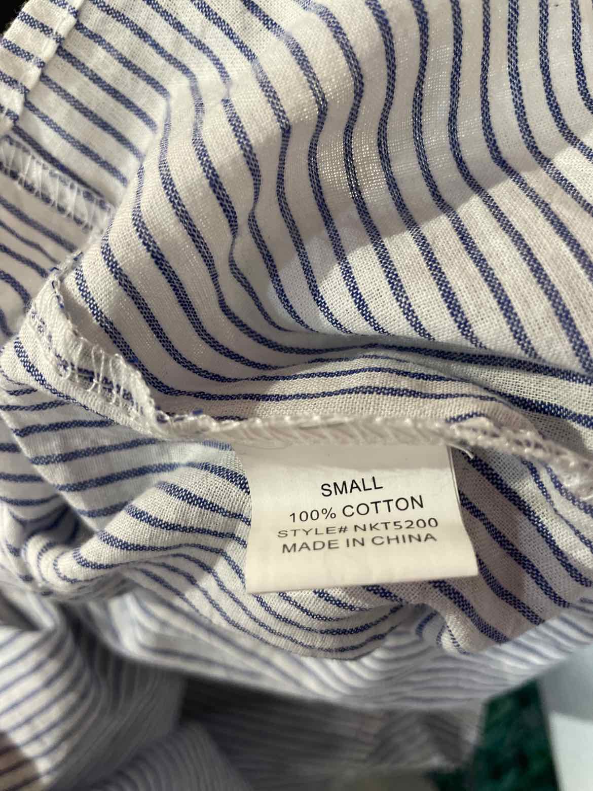 Karlie White/Blue Size S Blouse