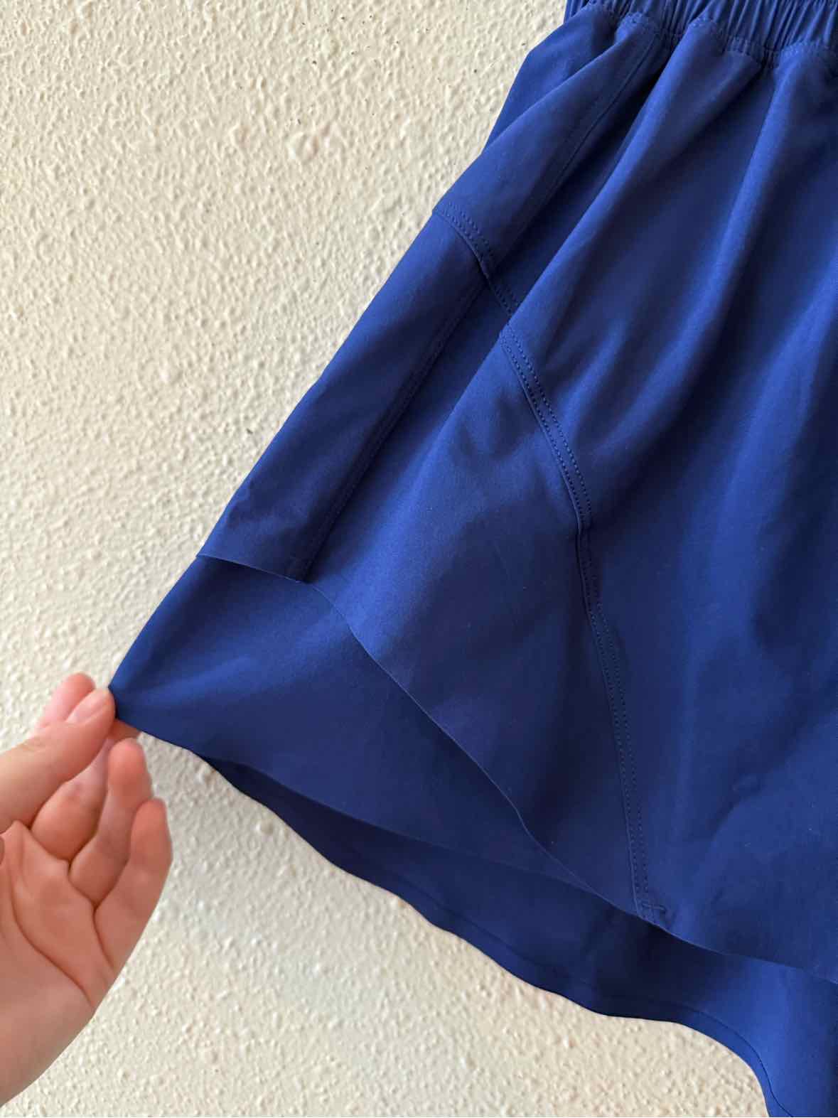 Lululemon Navy Size XXS Shorts
