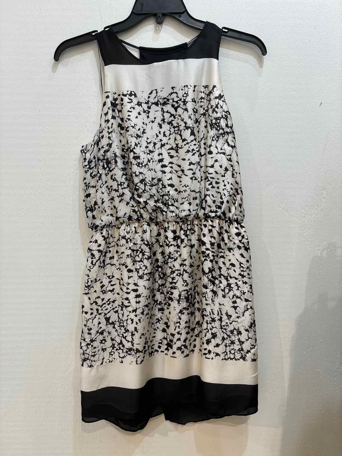 Halston Heritage Cream and Black Size 0 Dress