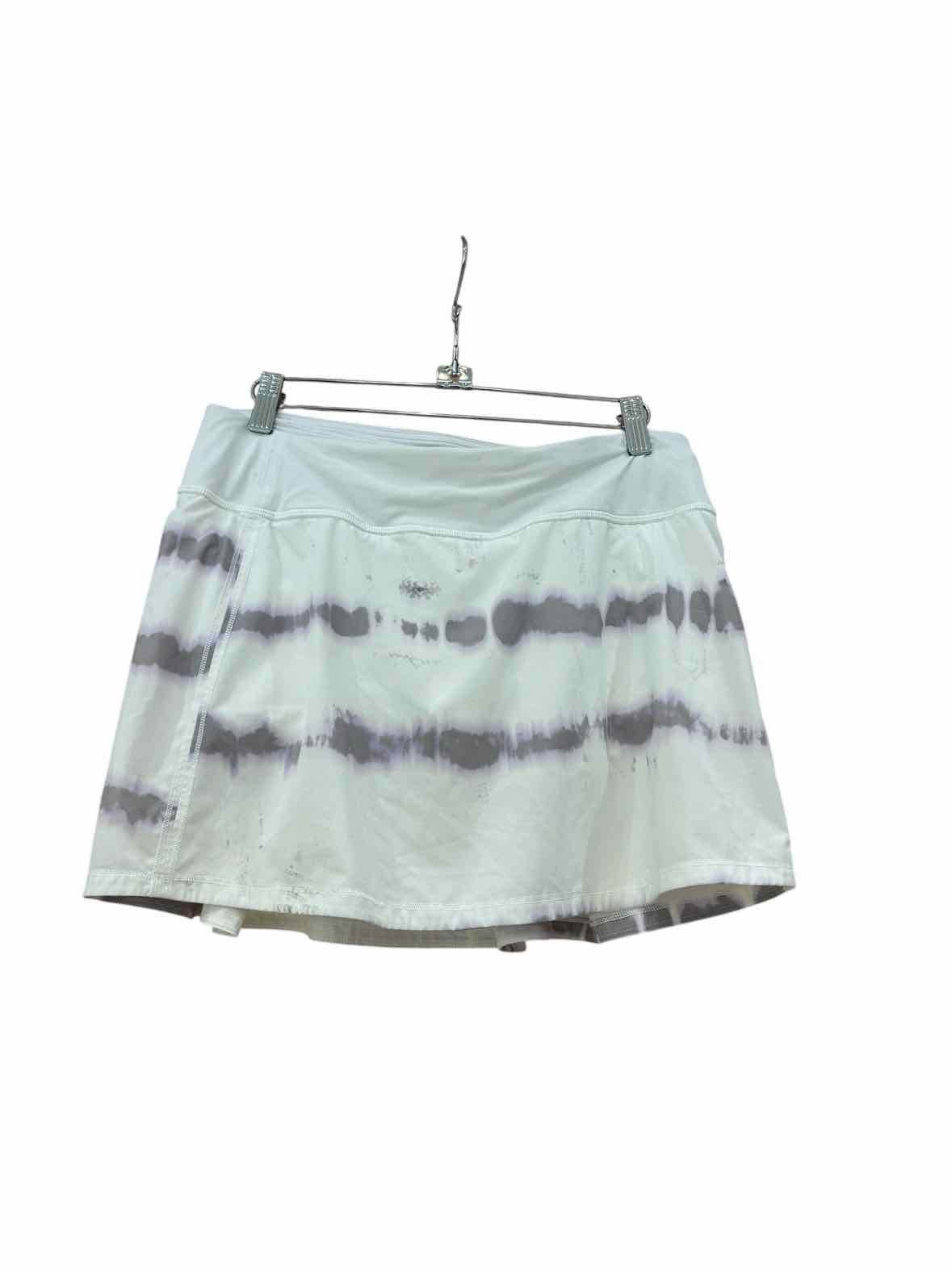 Lululemon White & Grey Size 8 Skirt