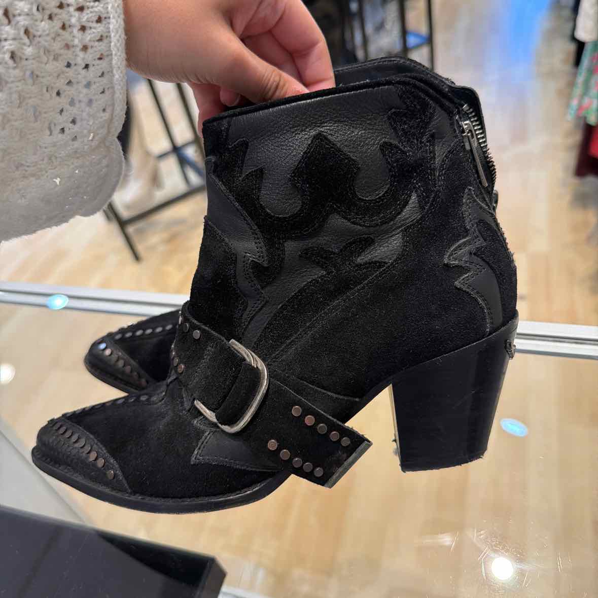 Zadig & Voltaire Black Size 39 Shoes
