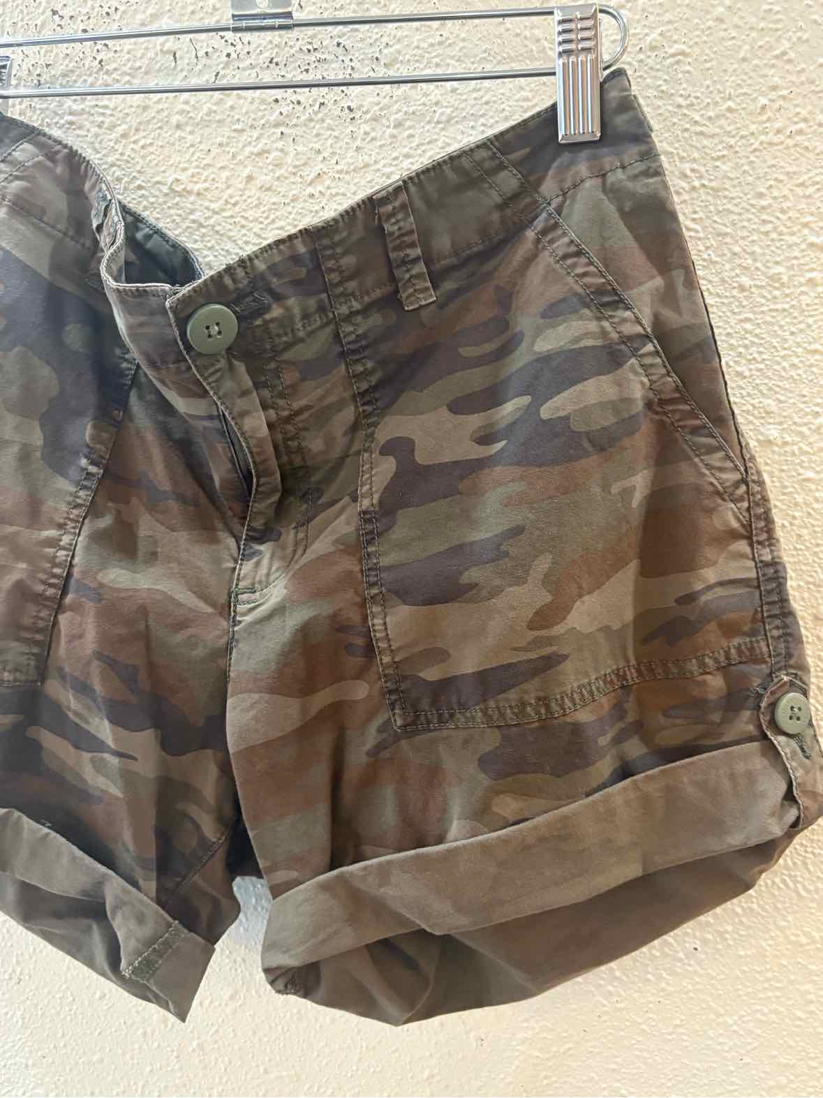 Sanctuary green and brown Size 29 Shorts
