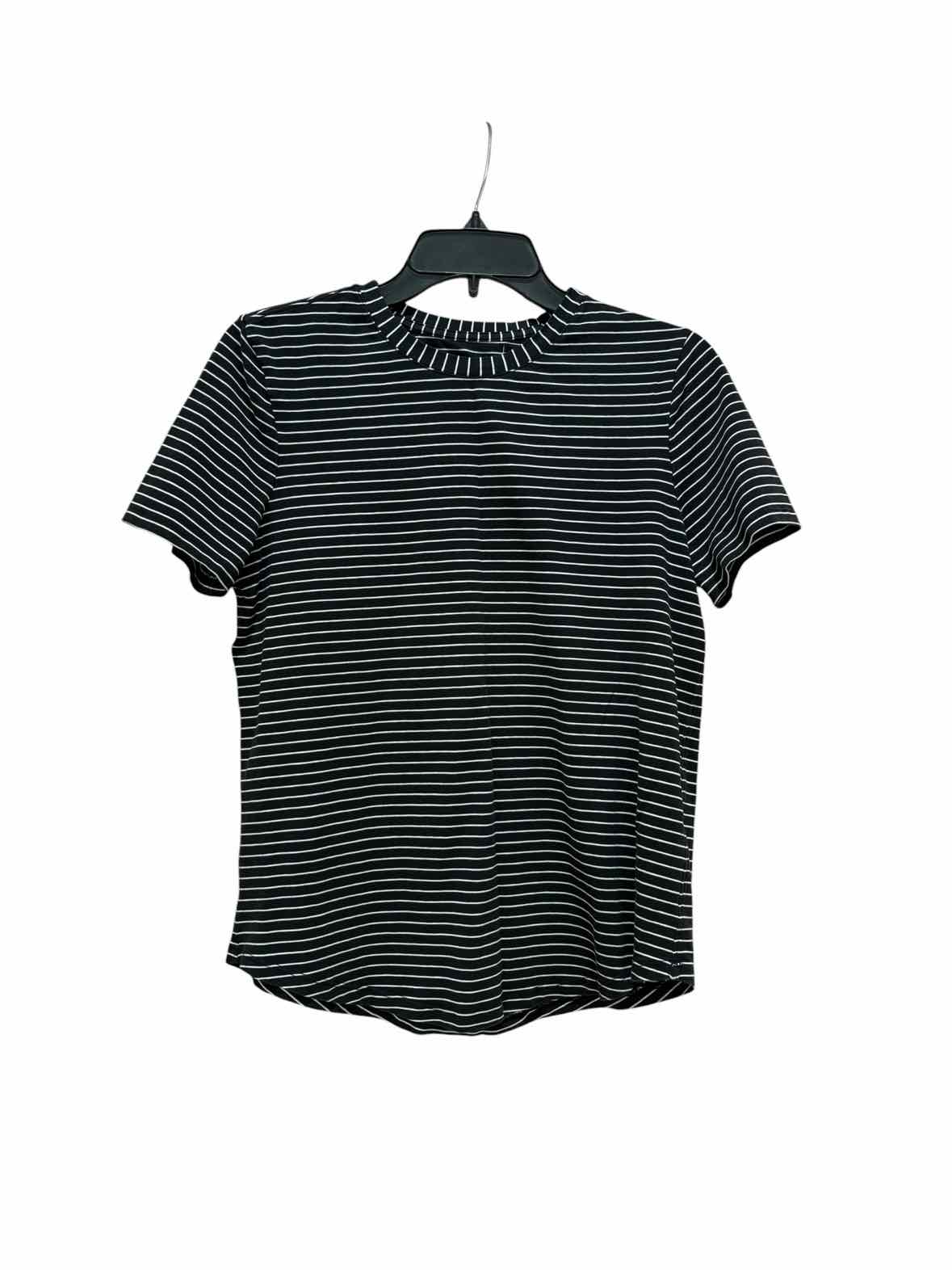 Lululemon Black and white Size 6 Shirt