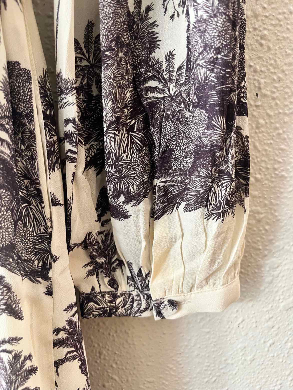 Tuckernuck Cream & Black Size XS Dress