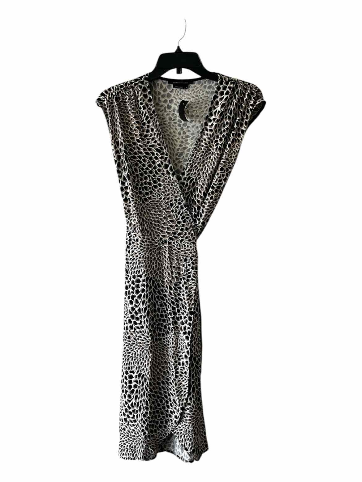 BCBGMax Azria Brown & Black Size XS Dress
