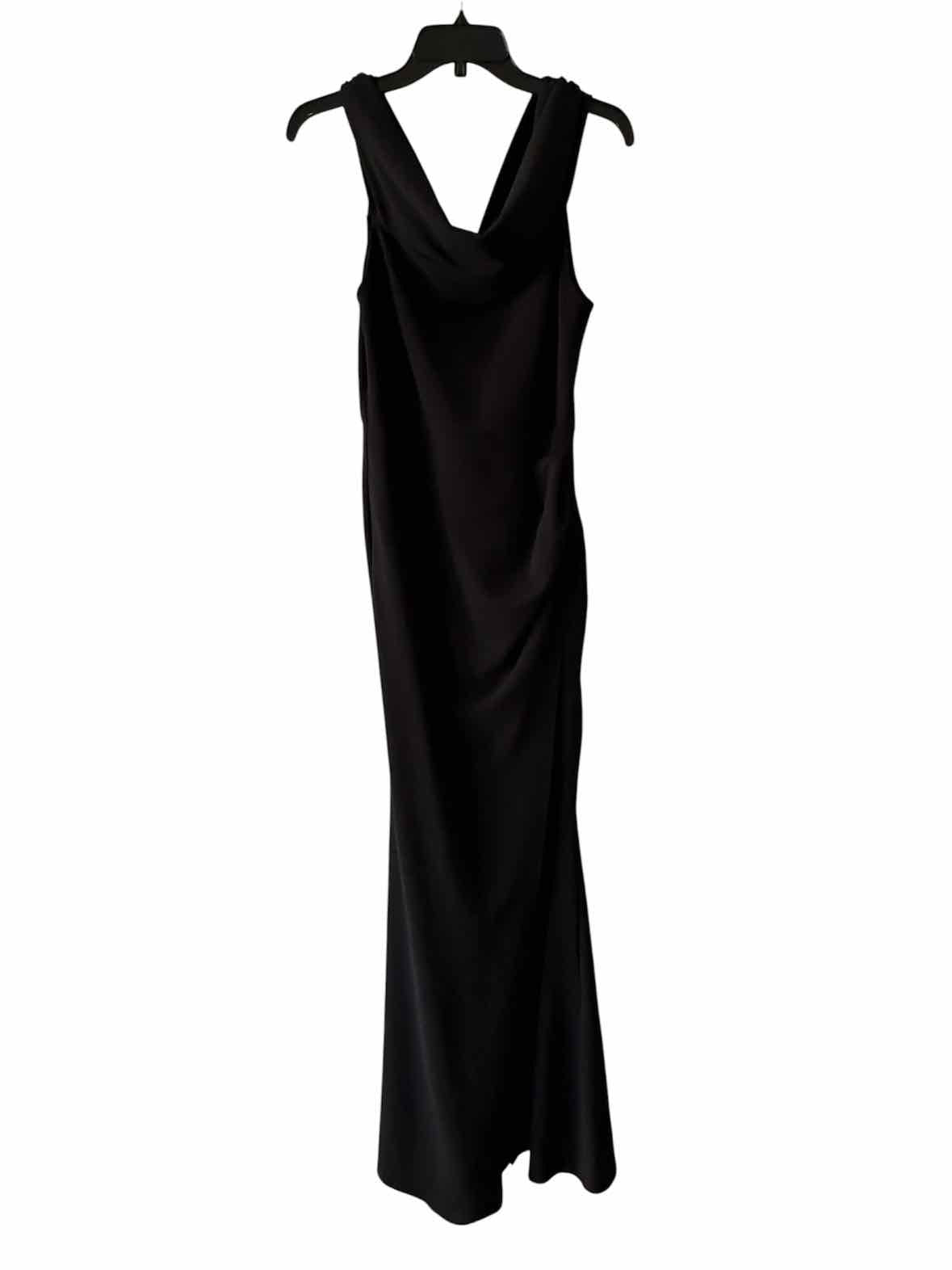 Cefian U.S.A. Black Size L Gown/Evening Wear
