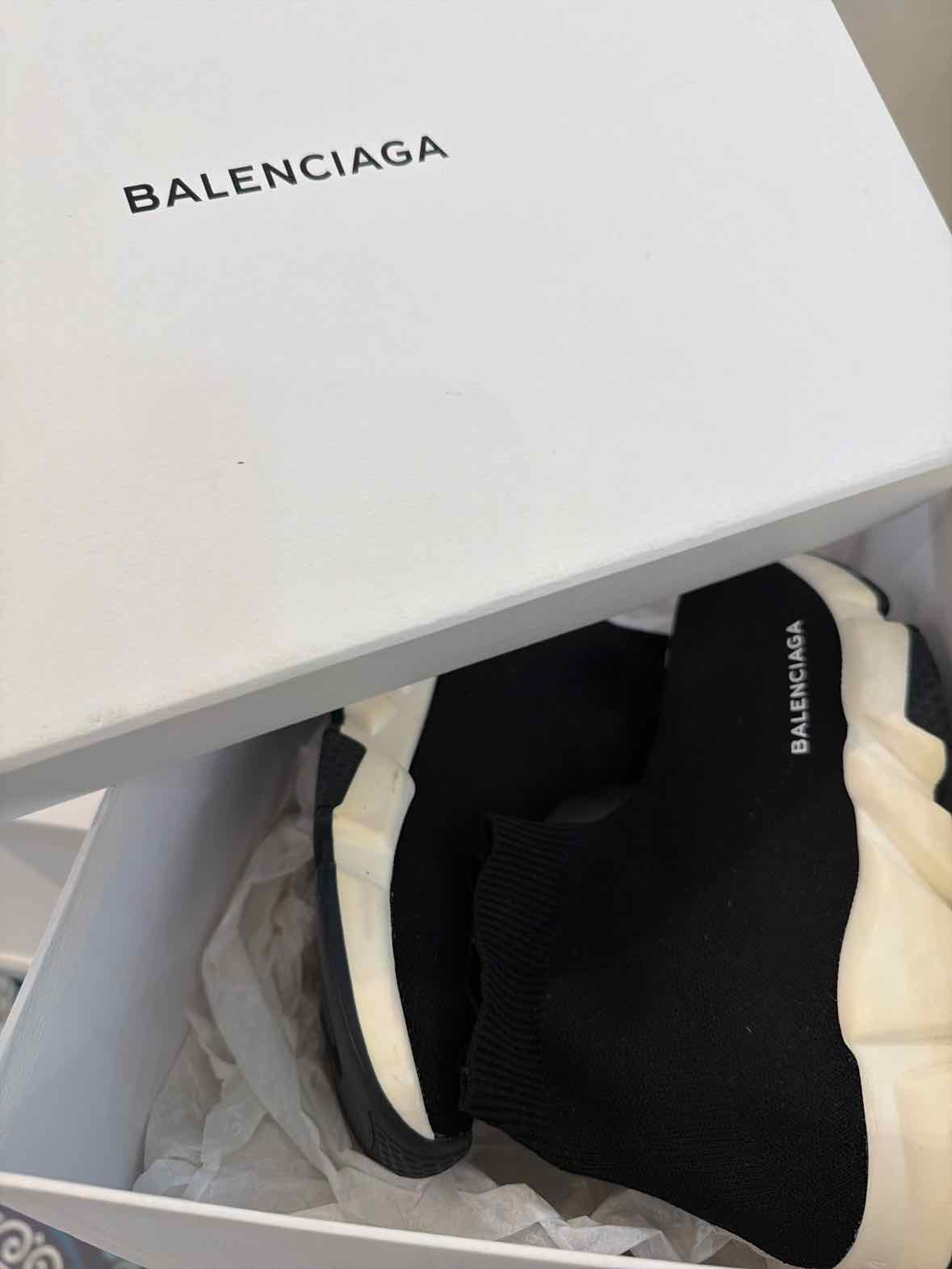 Balenciaga Black and white Size 8 Shoes