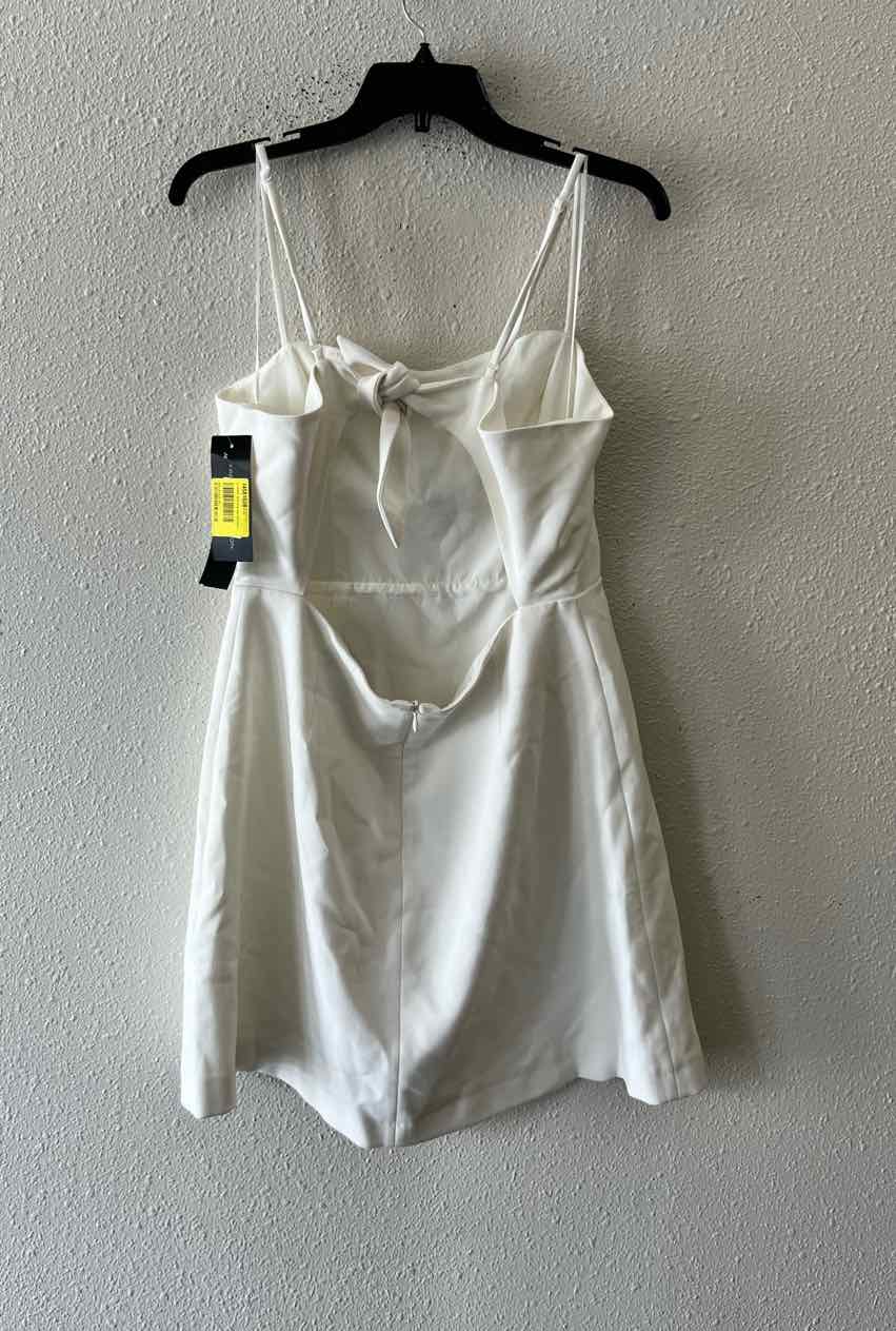 French Connection White Size 10 Dress
