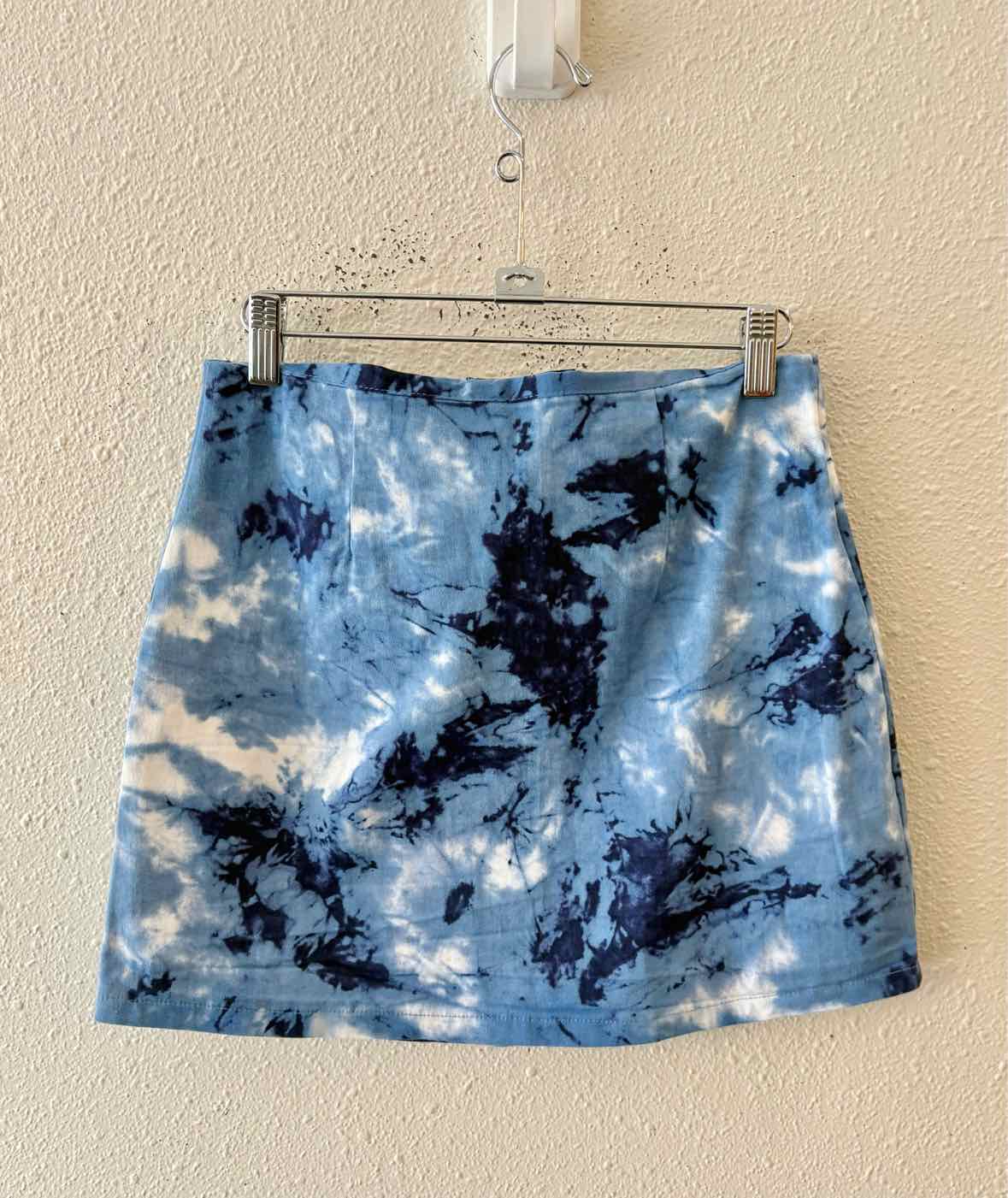 know.one.cares Blue Multi Size M Skirt