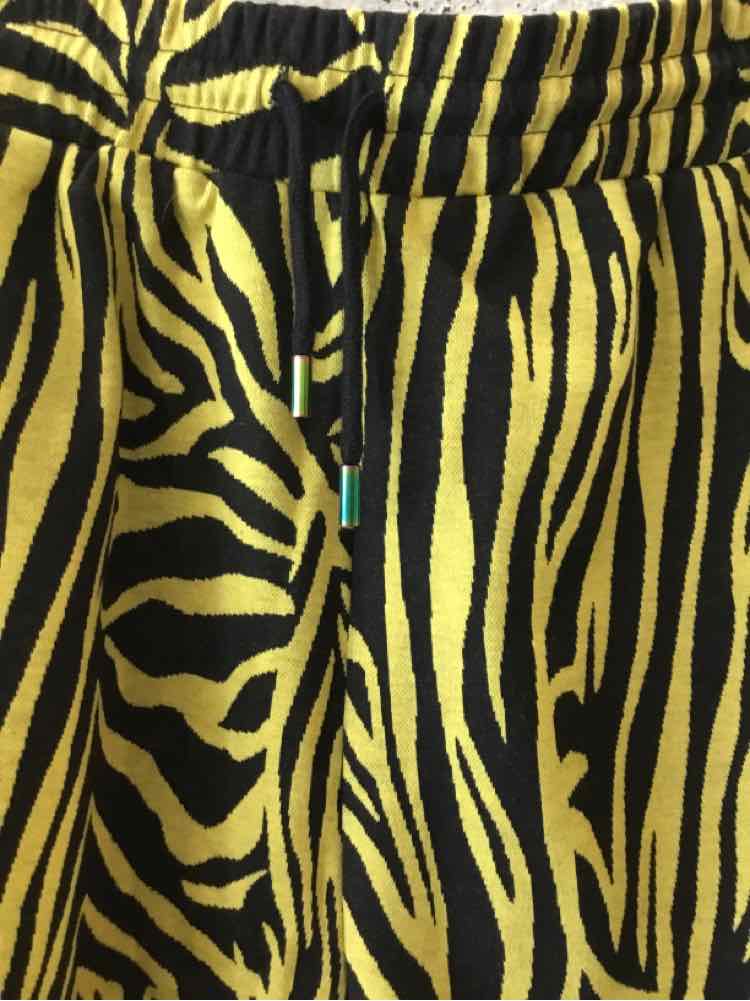 Queen of Sparkles Yellow and Black Size L Shorts