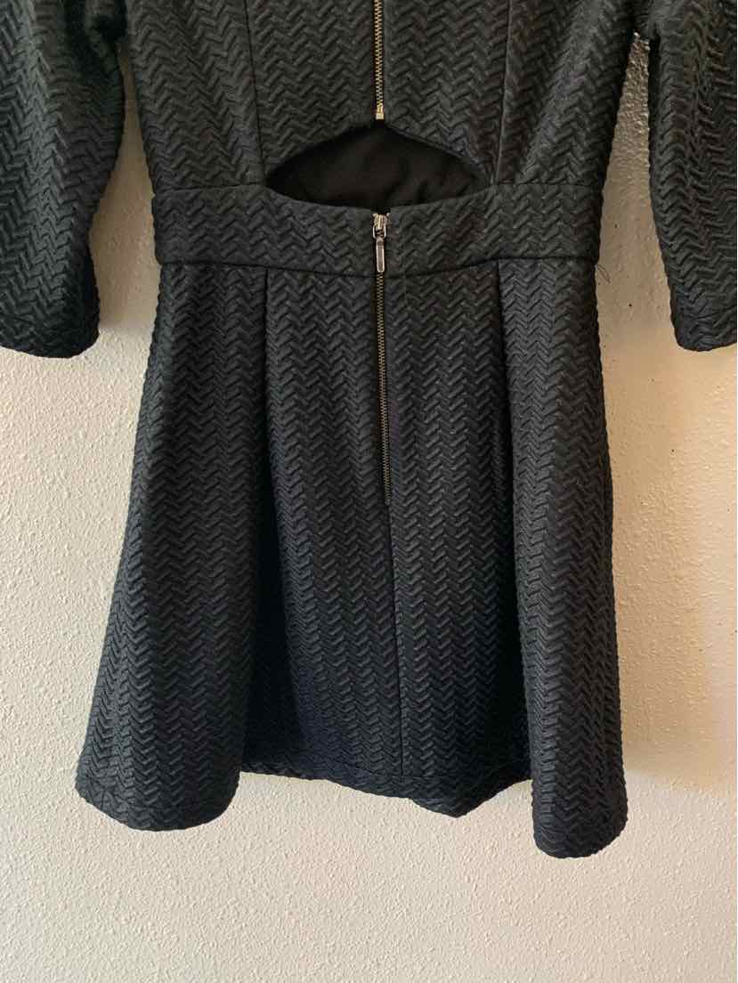 Artelier Nicole Mil. Black Size No Label Dress