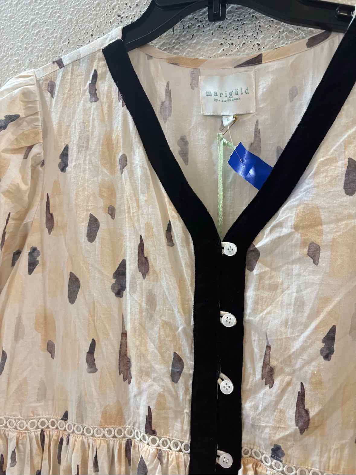 Marigold by Victoria Dunn Cream and Black Size L Dress
