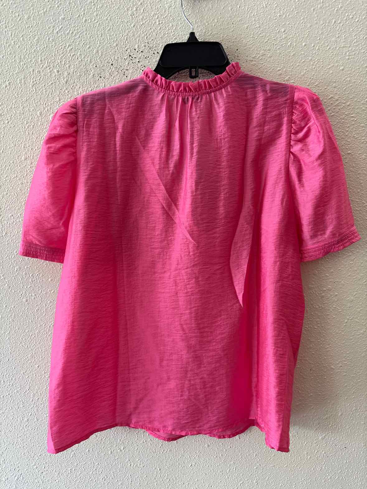 Current Air Pink Size M Shirt
