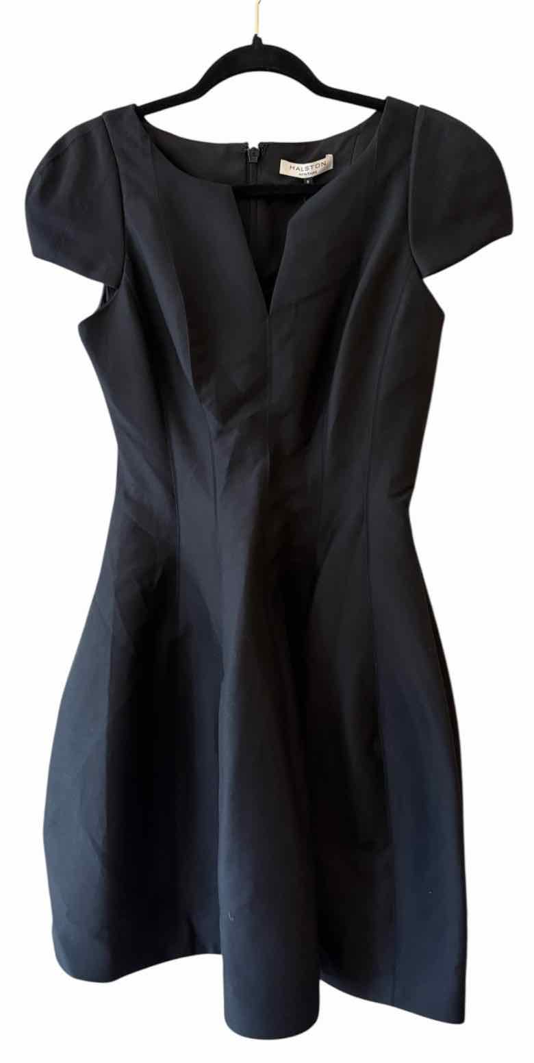 Halston Black Size 8 Dress