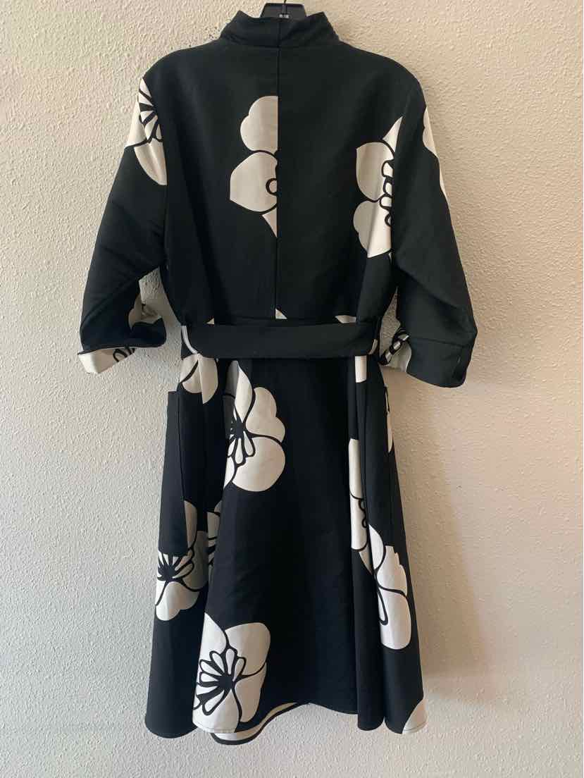Ali & Dereck black and cream Size 12 Dress