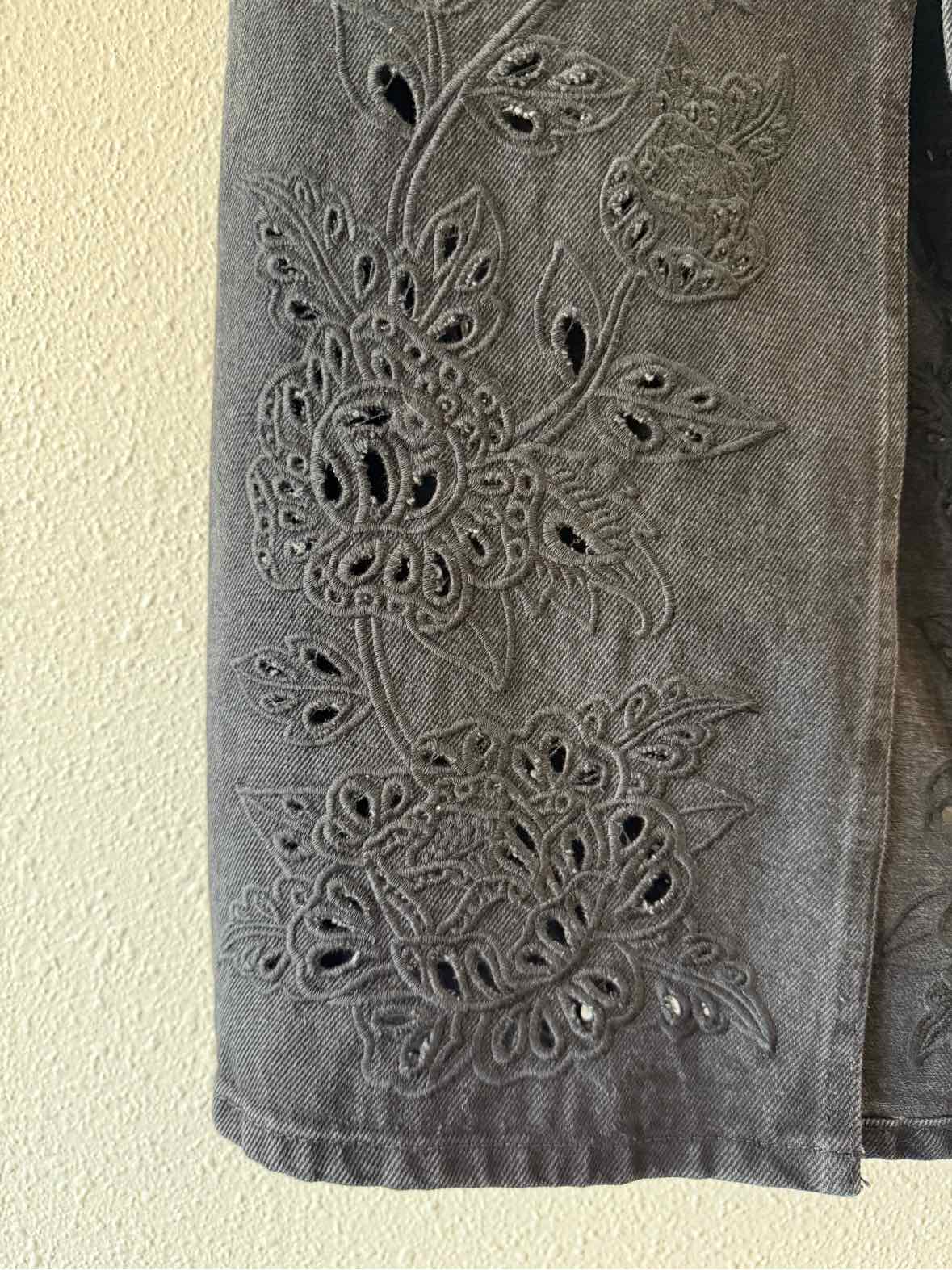 Farmrio black wash Size 30 Skirt