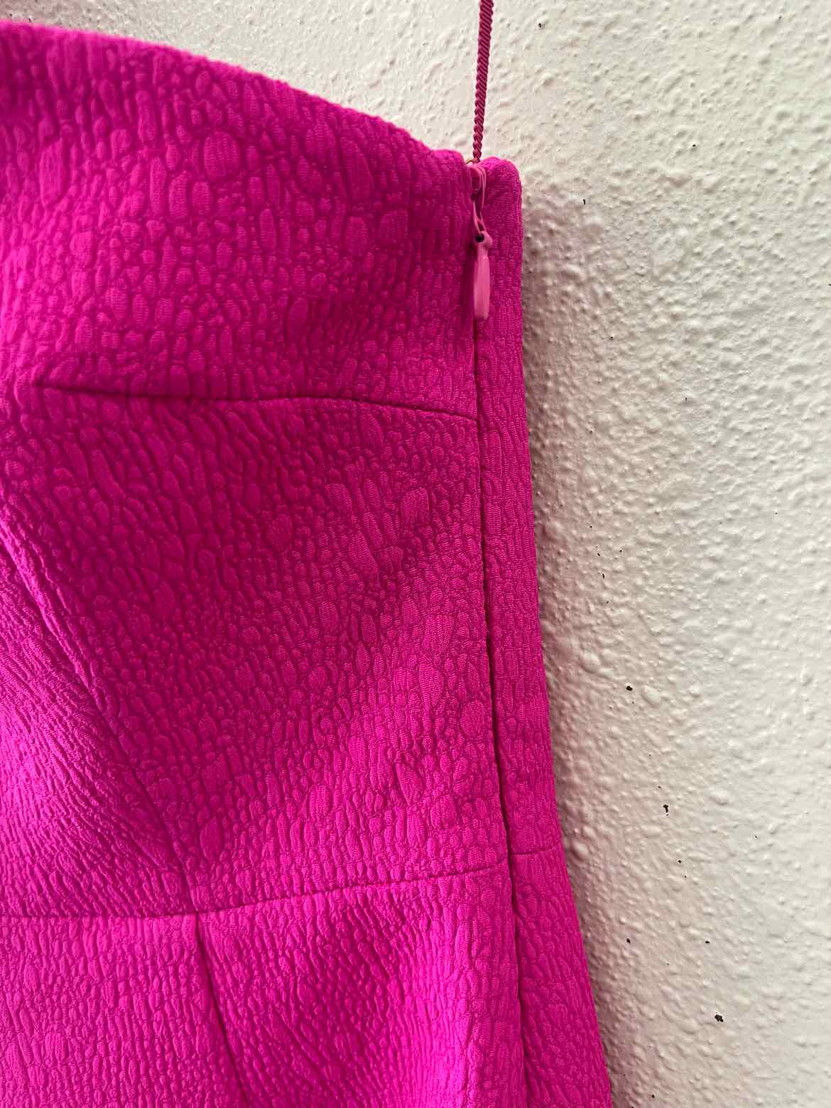 Rebecca Vallance Hot Pink Size 10 Gown/Evening Wear