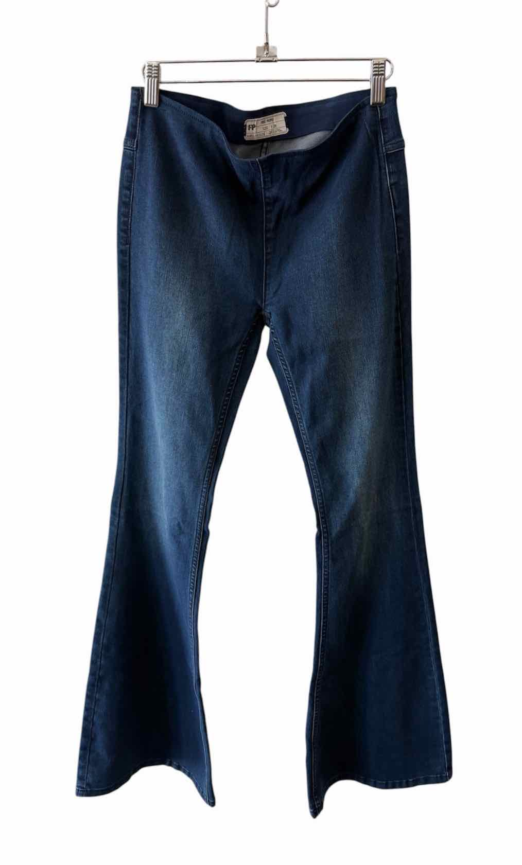 Free People Dark Wash Size 26 Jeans