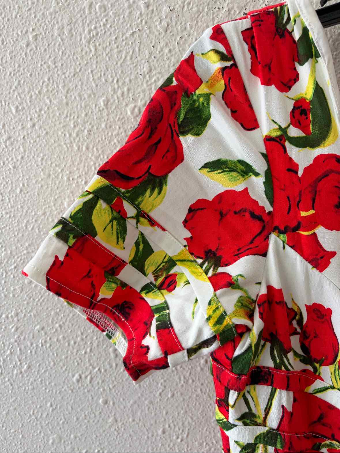 Unique Vintage White Multi Size M Dress