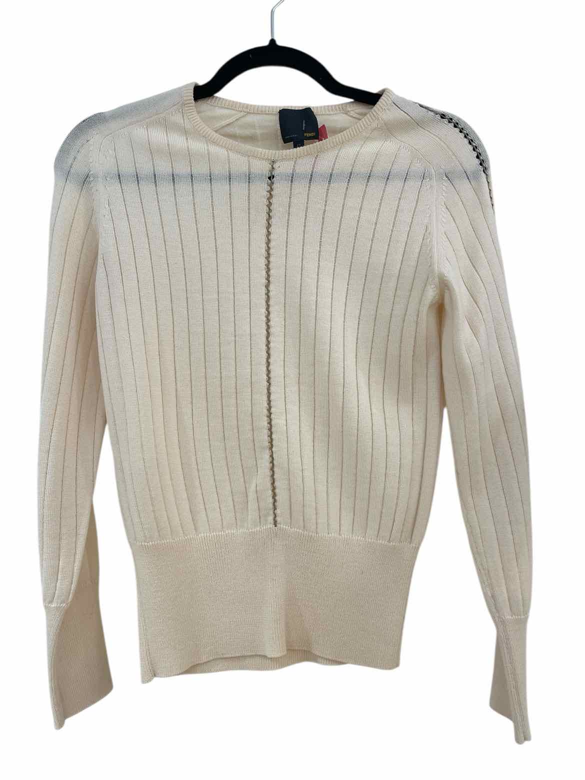 Fendi Cream Size 42 Sweater