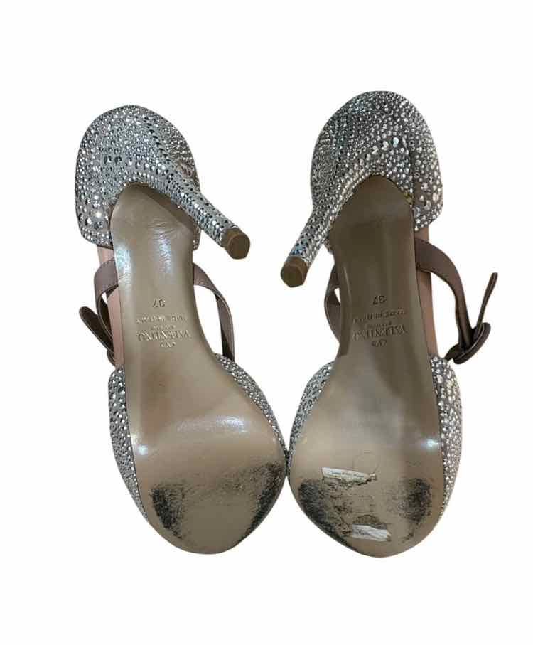 Valentino Garavani Nude Size 37 Shoes