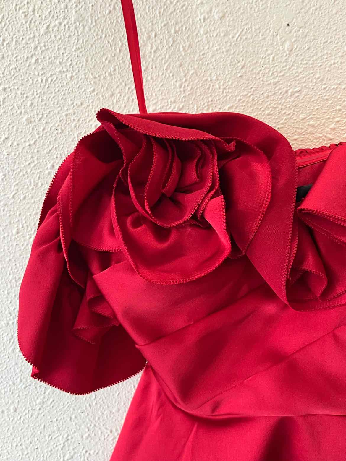 Muse By Marchesa Deep red Size 0 Bustier