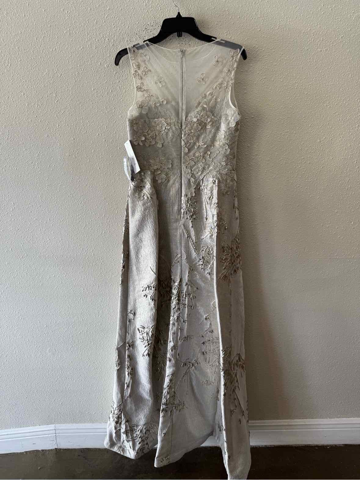 Teri Jon Champagne Size 8 Gown/Evening Wear