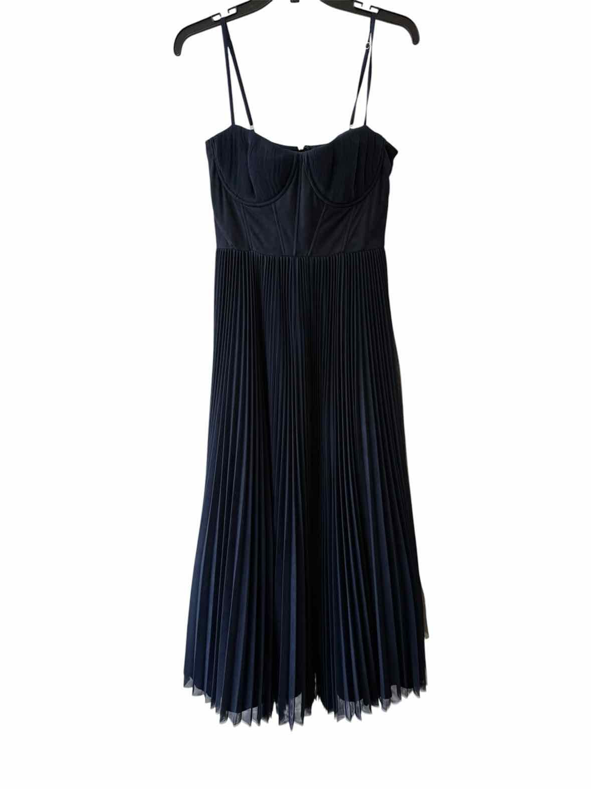 Hutch Navy Size 4 Dress