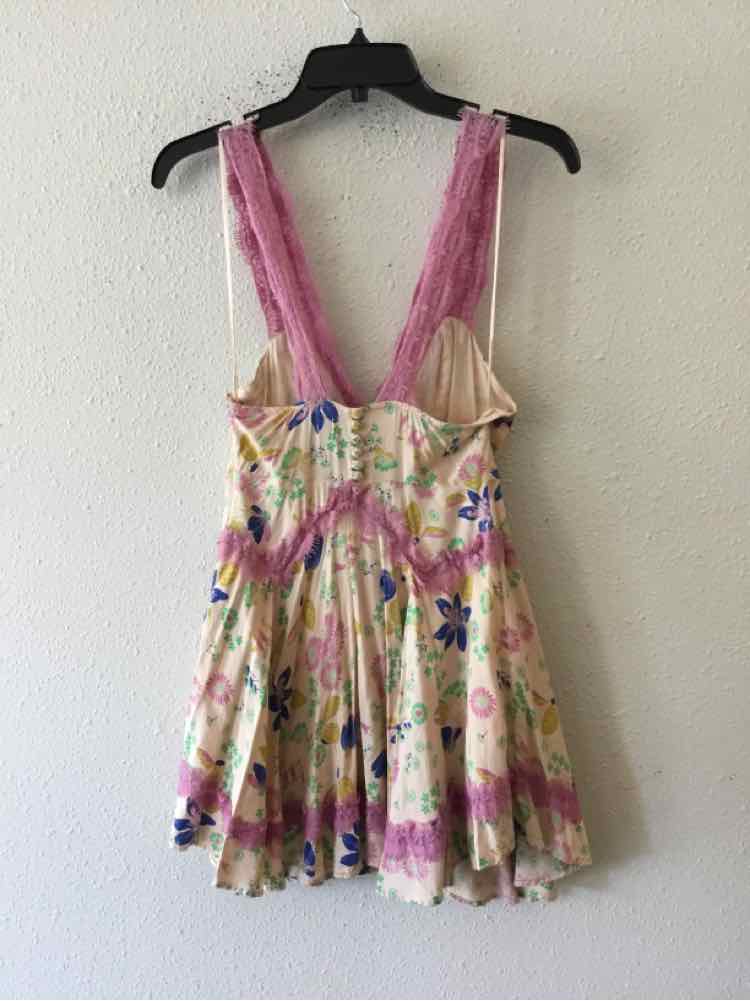 Urban Outfitters Cream Multi Size XS Dress