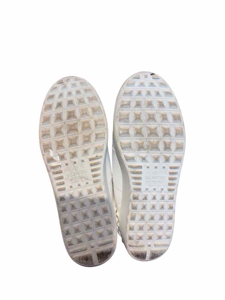 Valentino Garavani White Size 40 Shoes