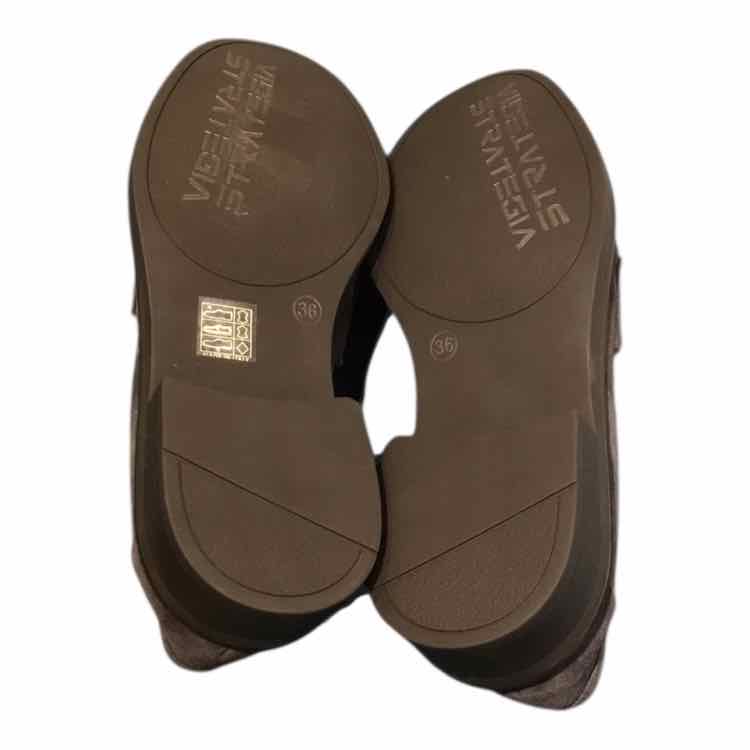 Strategia grey Size 36 Shoes