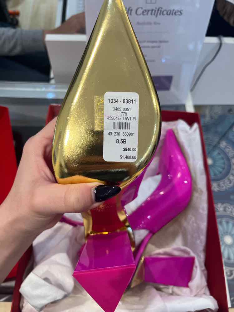 Valentino Pink and Gold Size 38.5 Shoes