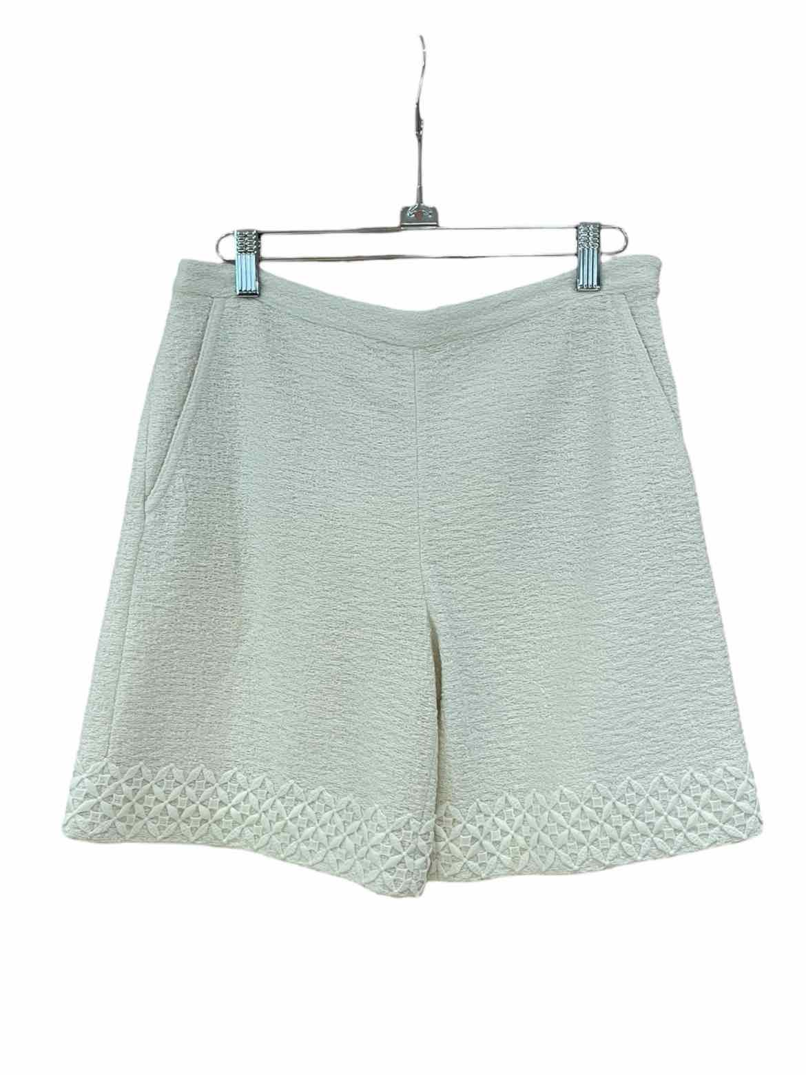 st john Off White Size 2 Shorts