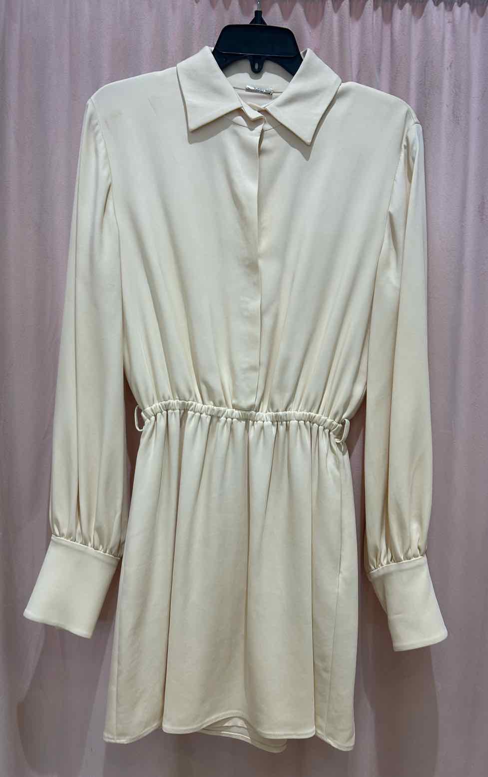 Alexis Off White Size M Dress