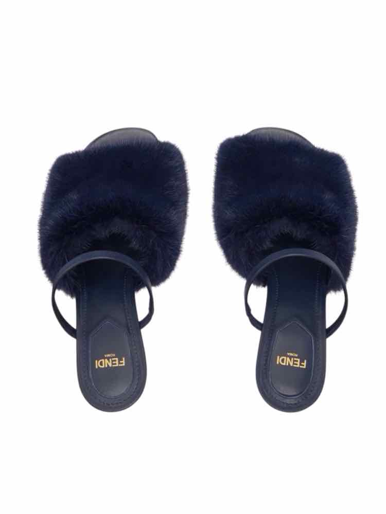 Fendi Navy and Gold Size 39 Shoes